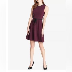 Tommy Hilfiger Women's Fit and Flare Dress with Bow Tie at the waist